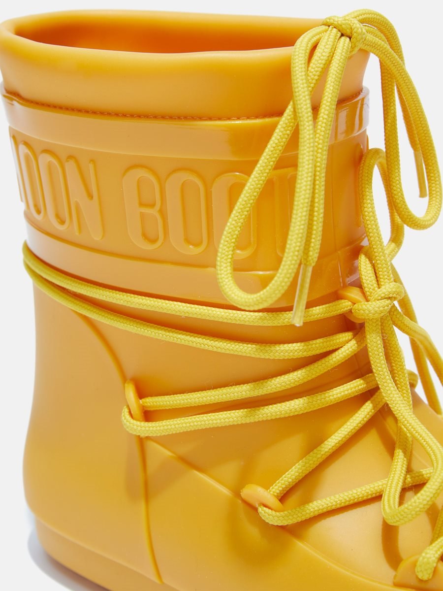 Moon Boot LOW RUBBER RAIN BOOTS - YELLOW