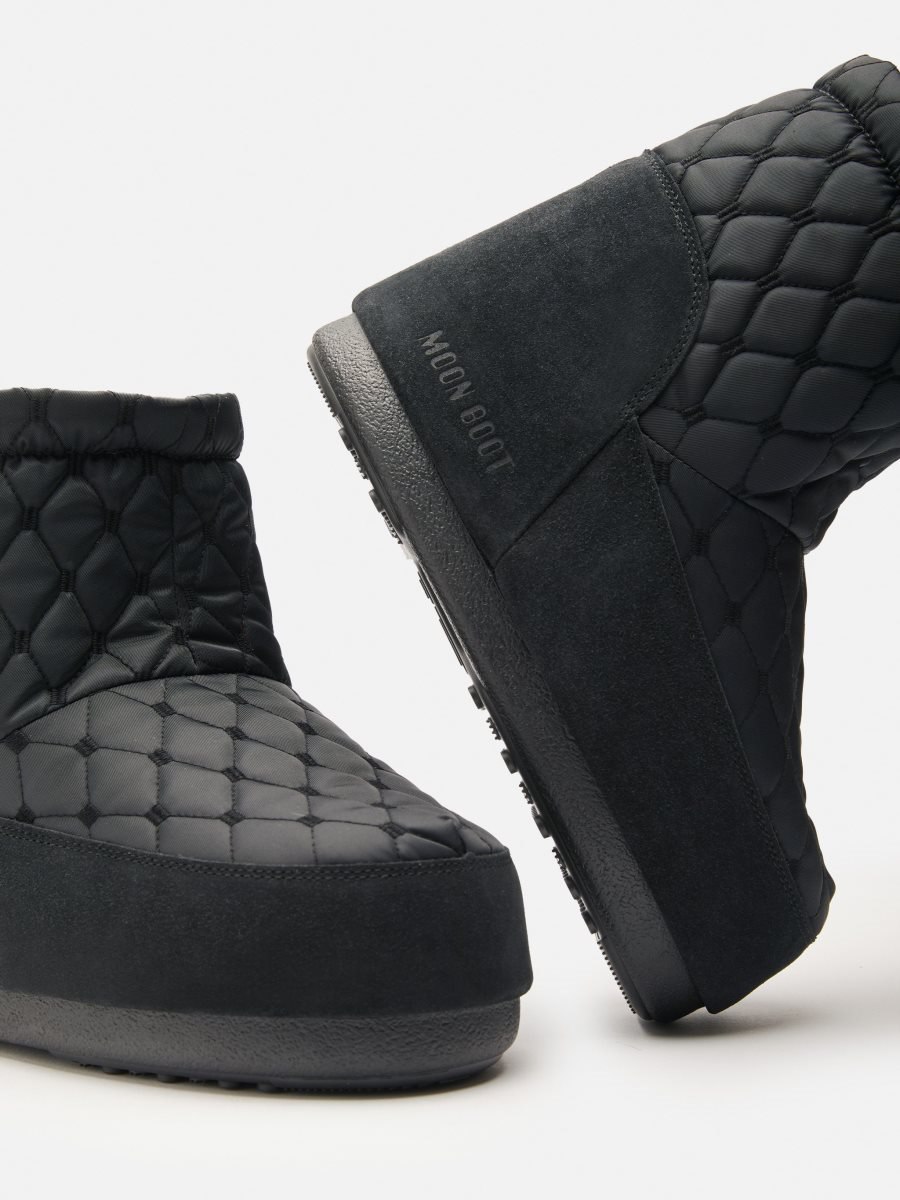 Moon Boot ICON LOW NO LACE QUILTED BOOTS - BLACK